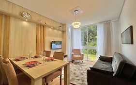 Dom Fioreze 205 - Apto Em Gramado Ao Lado Do Hotel Colline De France
